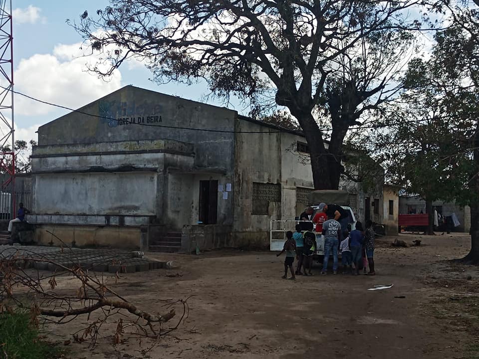 Ajuda às vitimas de Beira - Moçambique