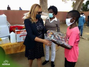 Projeto de apoio SOS - Centros de acolhimento Remar Angola